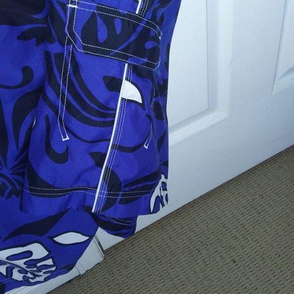 American eagle shorts - Picture 3 of 4